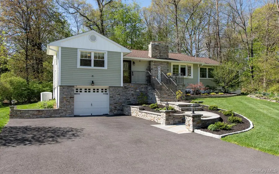 12 Pine Hill Drive, Wappingers Falls, NY 12590 - #3