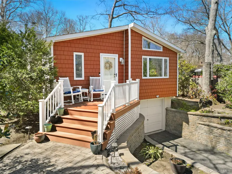 38 Corey Trail, Ridge, NY 11961 - #2