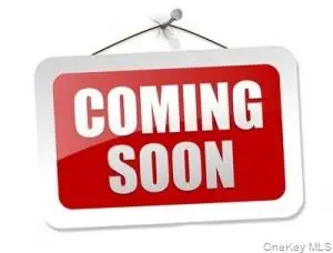 27 Pheasant Drive, Commack, NY 11725