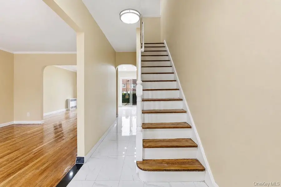 6916 Fresh Meadow Lane, Fresh Meadows, NY 11365 - #3