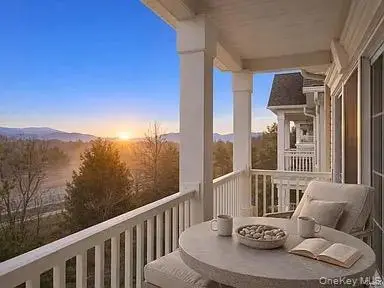 612 Saratoga Lane, Fishkill, NY 12524