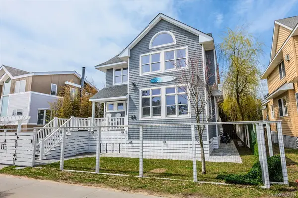 24 Bungalow Walk, Ocean Beach, NY 11770