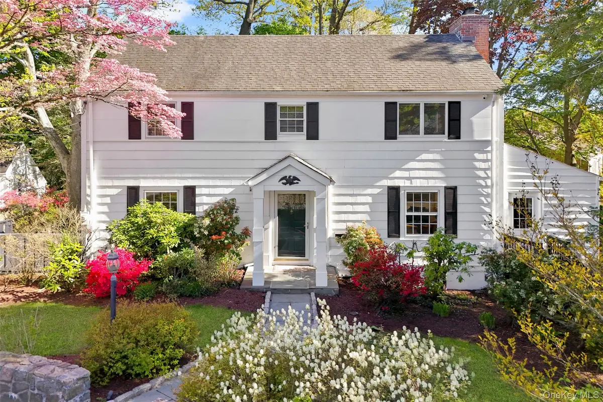 5 Wellyn Close, Bronxville, NY 10708 - #1