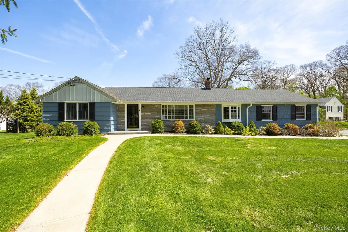 4 Douglas Road, Hyde Park, NY 12538 - #1
