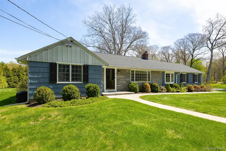 4 Douglas Road, Hyde Park, NY 12538 - #2