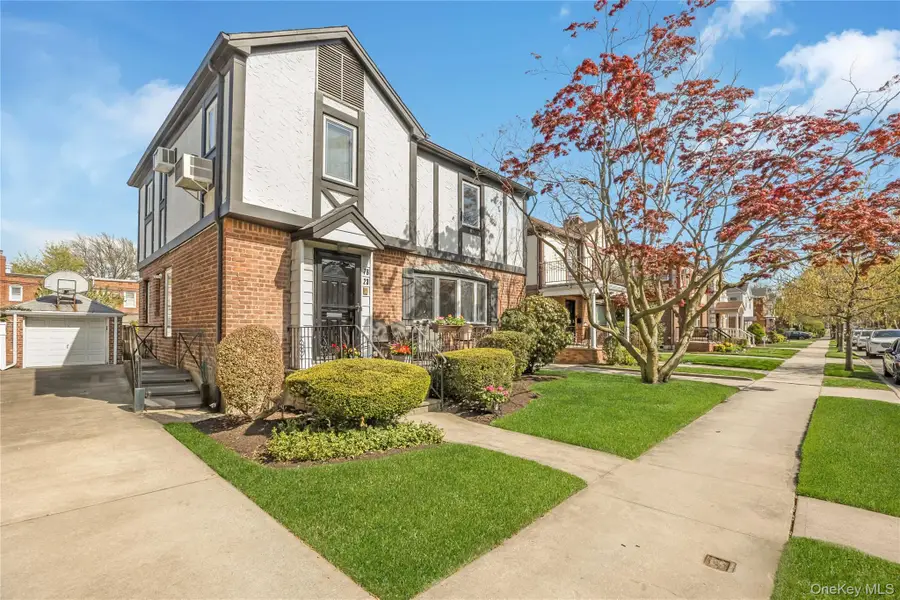 7623 168th Street, Fresh Meadows, NY 11366 - #2