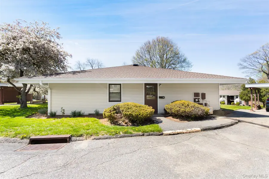 37 Sussex Drive #B, Yorktown Heights, NY 10598 - #2