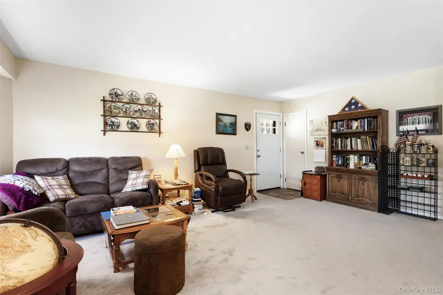 37 Sussex Drive #B, Yorktown Heights, NY 10598 - #3