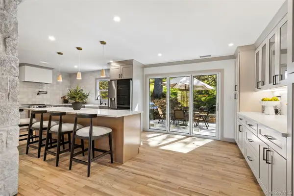 816 Hardscrabble Road, Chappaqua, NY 10514