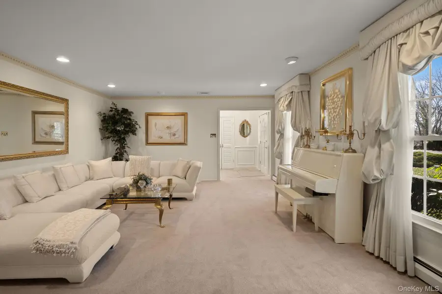 32 Fairway Place, Cold Spring Harbor, NY 11724 - #3