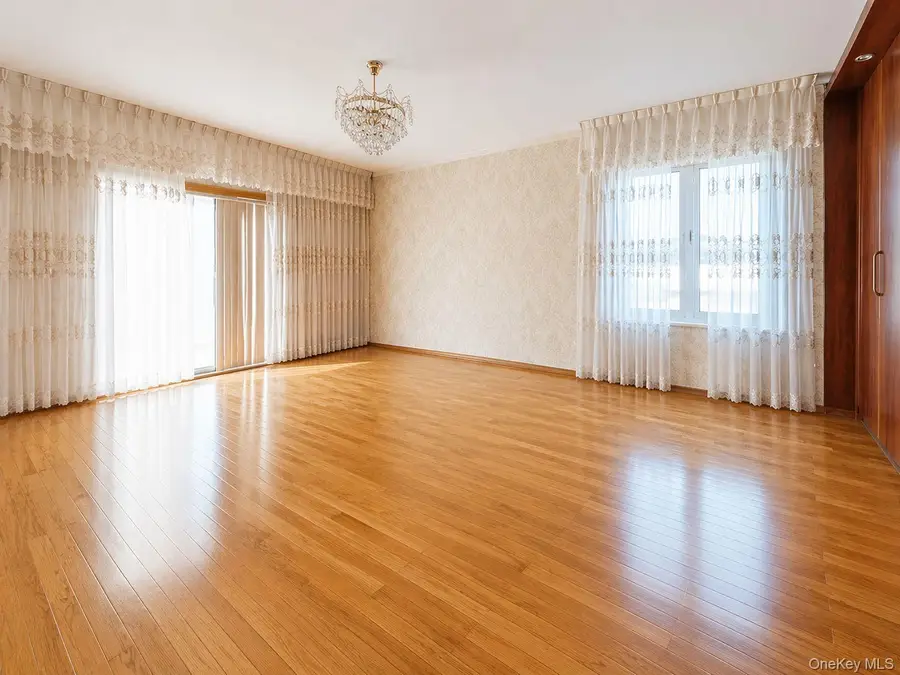 10201 62nd Road, Forest Hills, NY 11375 - #3