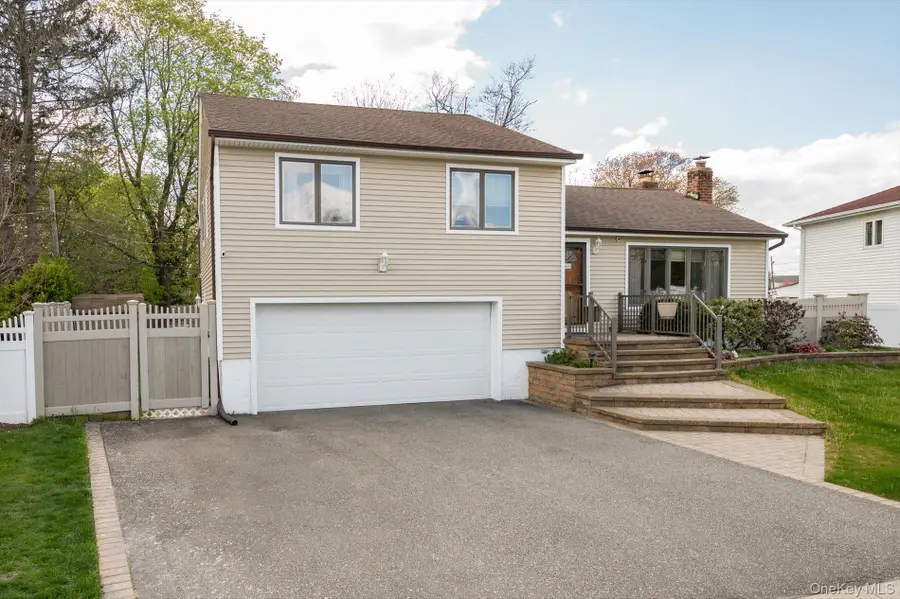 29 Audley Circle, Plainview, NY 11803 - #3