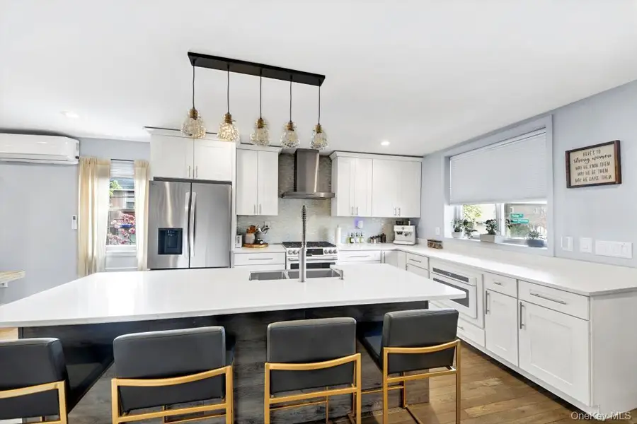 3200 Philip Avenue, Bronx, NY 10465 - #3