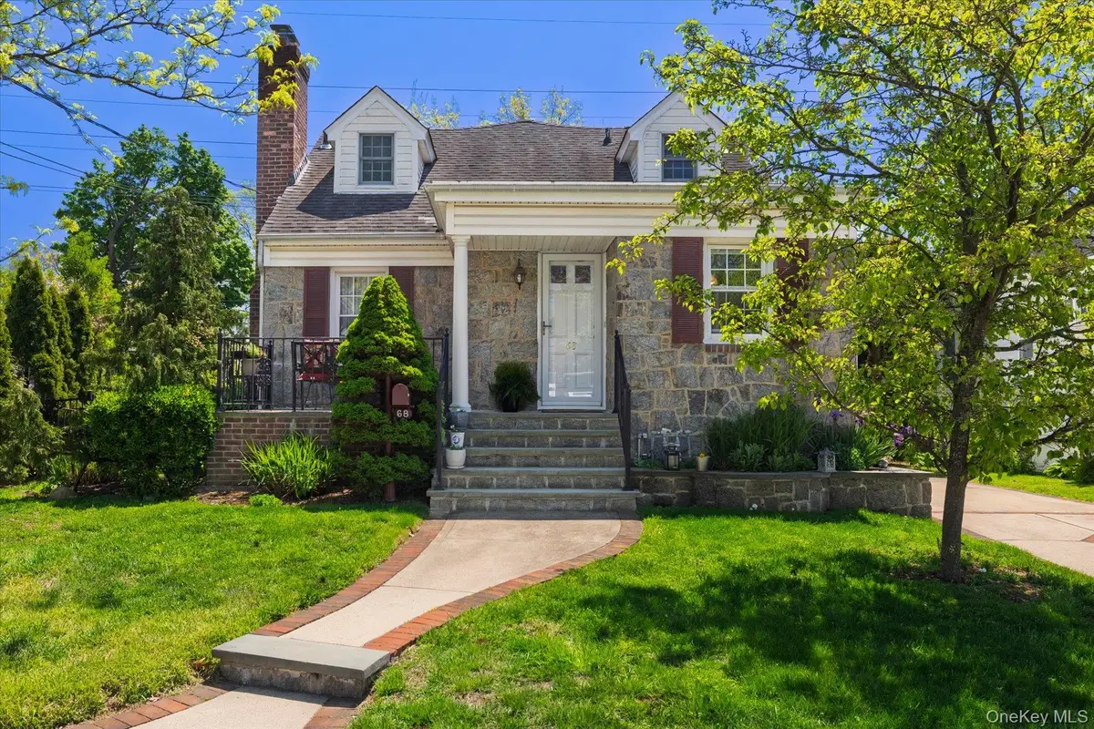 68 Broadway, Malverne, NY 11565 - #1