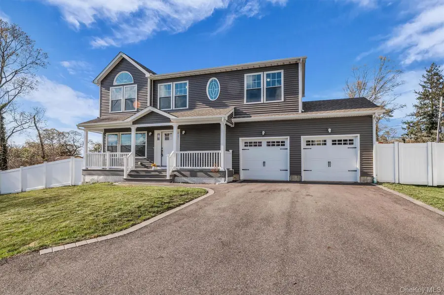 191 N Huron Street, Ronkonkoma, NY 11779 - #2