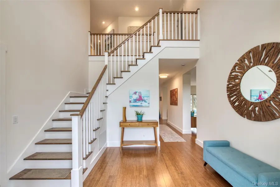 17 Willowood Court, Westhampton, NY 11977 - #3