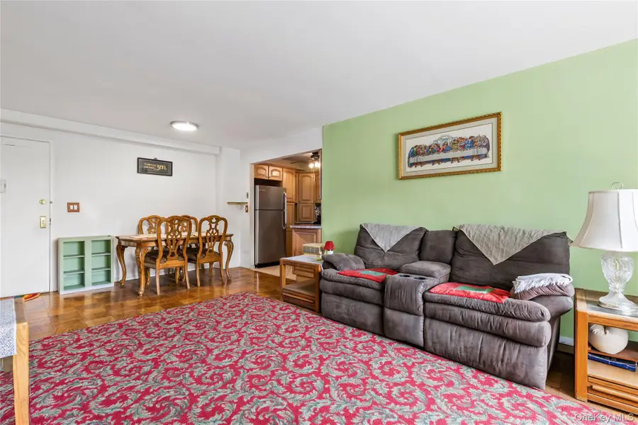 25 Lake Street #2C, White Plains, NY 10604 - #3