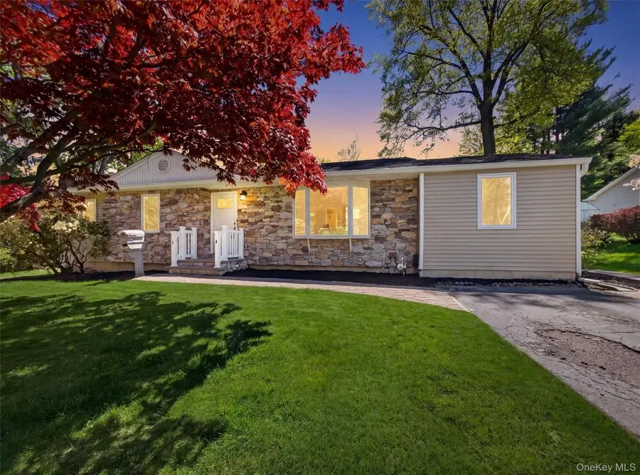 19 Buckingham Road, Nanuet, NY 10954 - #2