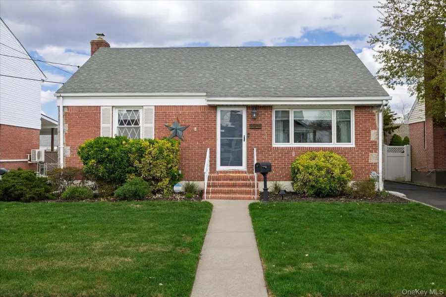 2915 Laurel Avenue, Baldwin, NY 11510 - #3