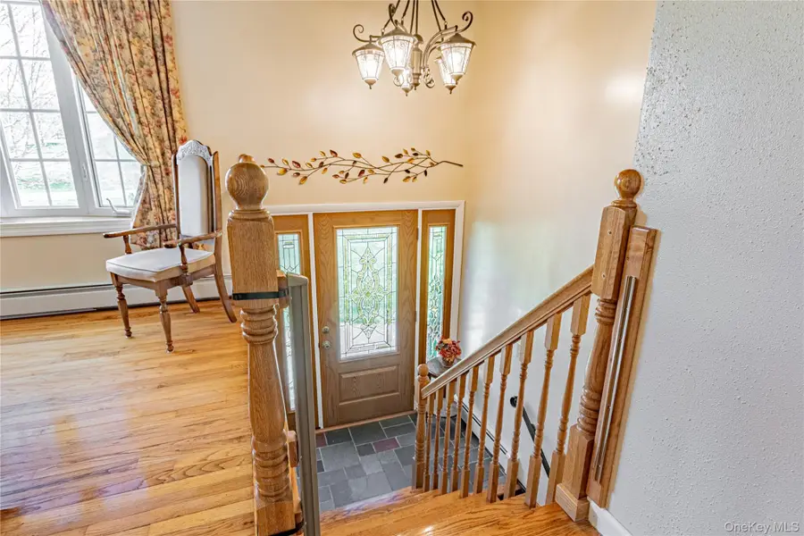 1 Paulette Lane, Wappingers Falls, NY 12590 - #2