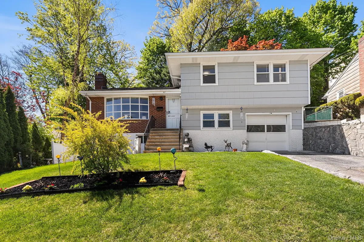 57 Homecrest Oval, Yonkers, NY 10703 - #1