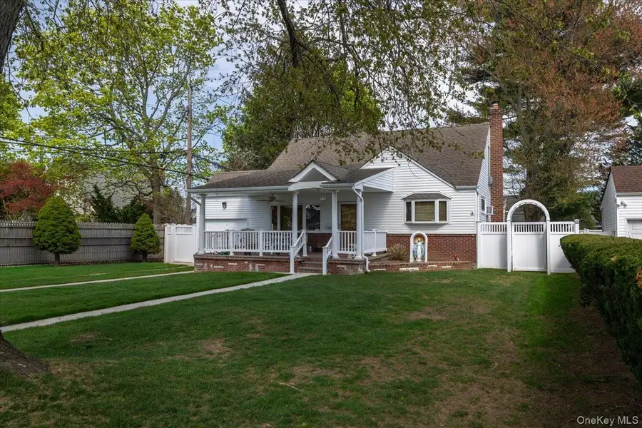 51 Louis Drive, Farmingdale, NY 11735 - #2