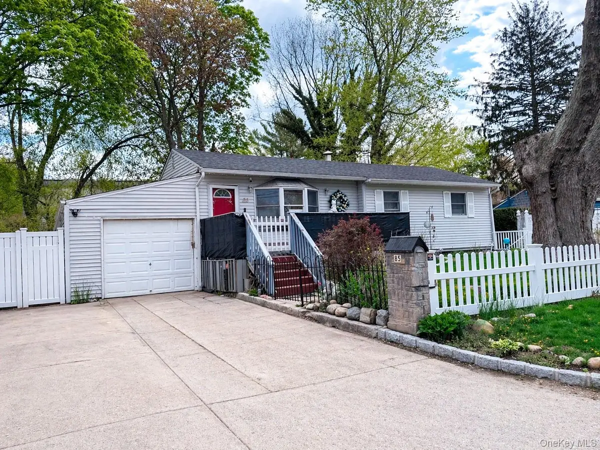 85 Applegate Drive, Central Islip, NY 11722 - #1