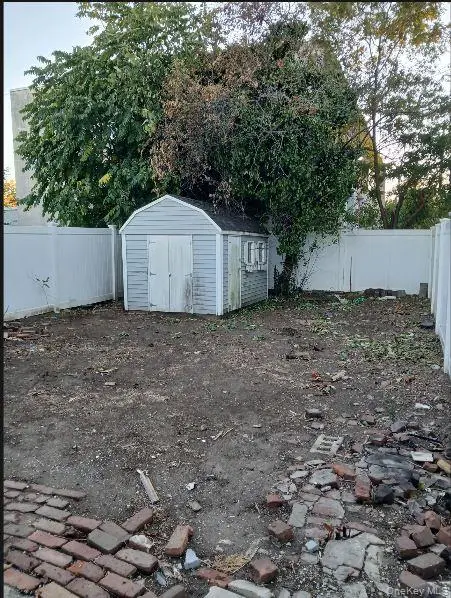 12 Max Avenue, Hicksville, NY 11801