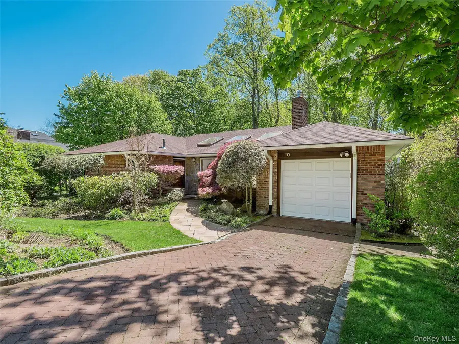 10 Jeannette Drive, Port Washington, NY 11050 - #2