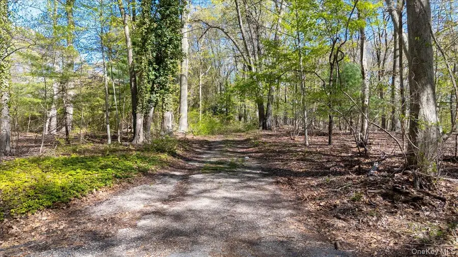 7 Spring Hill, Nissequogue, NY 11780 - #2