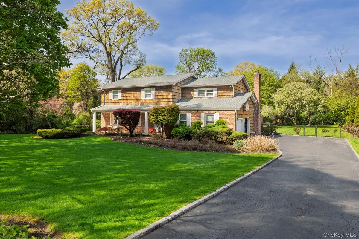 167 Brookville Lane, Glen Head, NY 11545 - #1