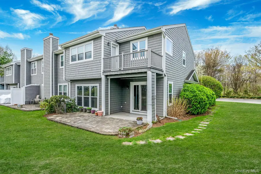 47 Madder Lake Circle, Commack, NY 11725 - #3