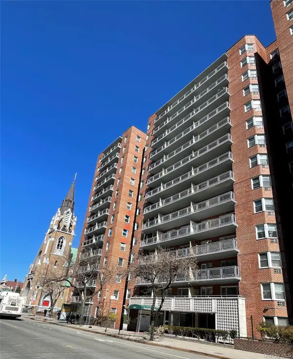 89-15 Parsons Boulevard #15D, Jamaica, NY 11432