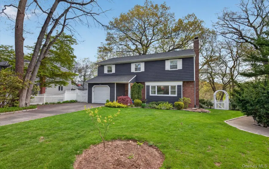 17 Hillcrest Drive #A, Glen Head, NY 11545 - #2