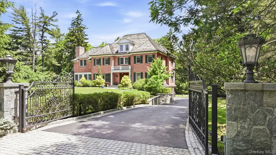 2 Heathcote Drive, Mount Kisco, NY 10549 - #3