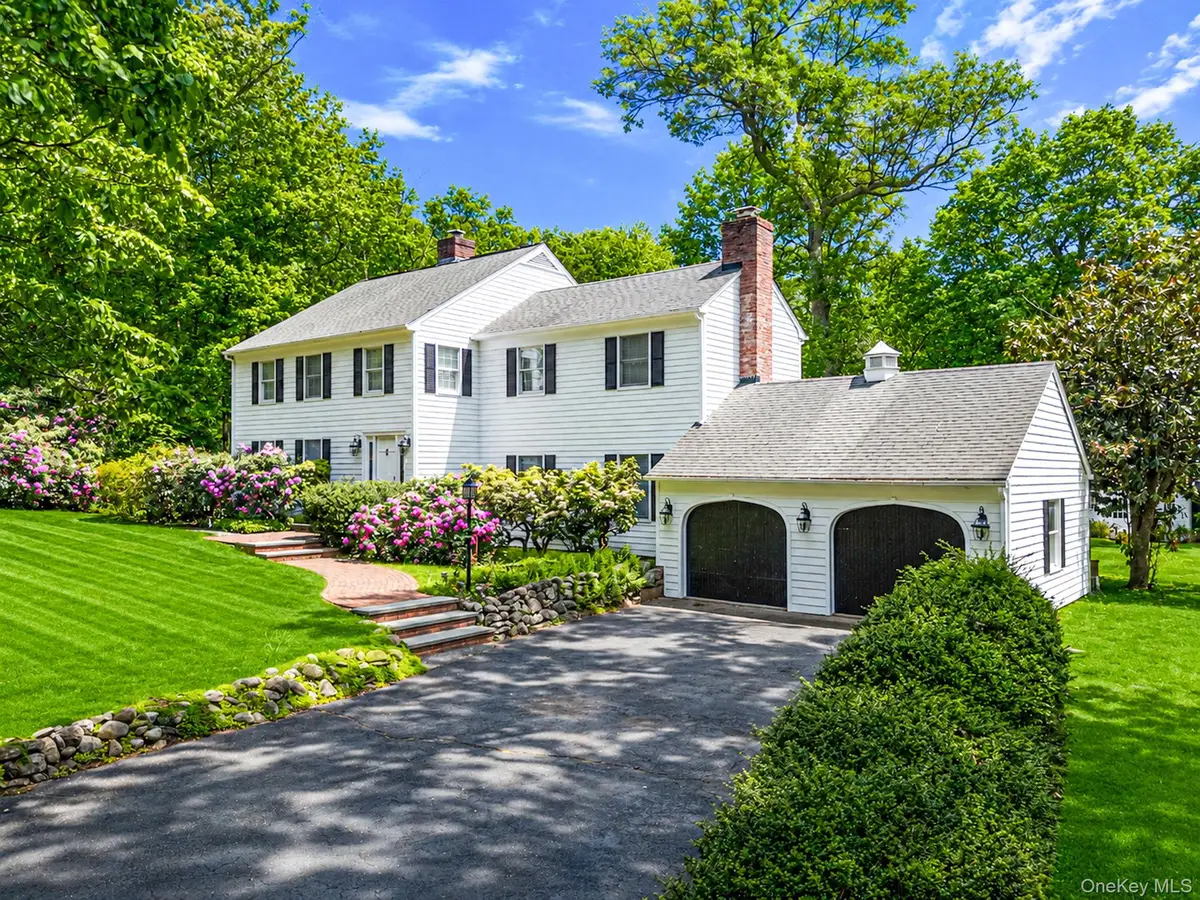 2068 Lansing Place, Muttontown, NY 11791 - #1