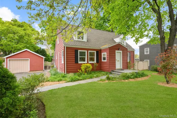 925 Old Post Road, Mamaroneck, NY 10543
