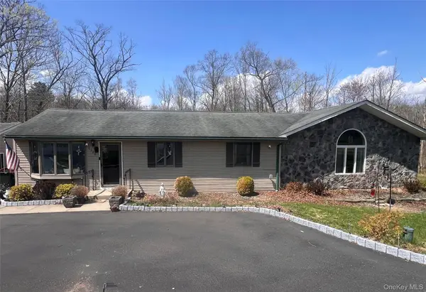 5328 Searsville Road, Pine Bush, NY 12566