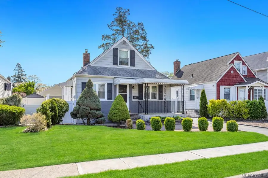 126 New York Avenue, West Hempstead, NY 11552 - #2