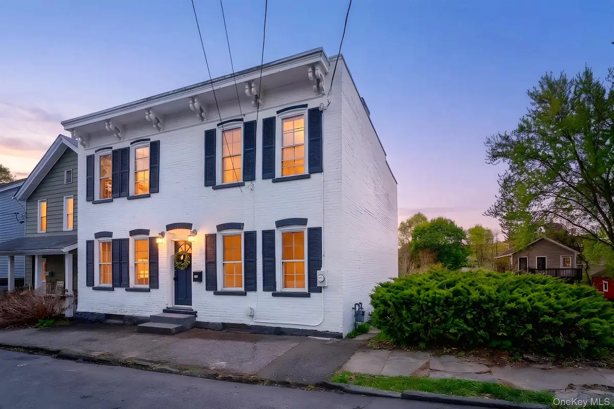 72 Hunter Street, Kingston, NY 12401 - #1