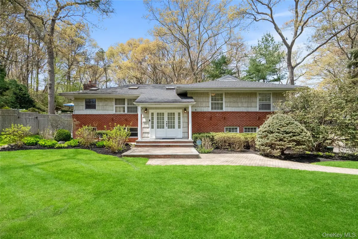 6 Beaumont Drive, Melville, NY 11747 - #1