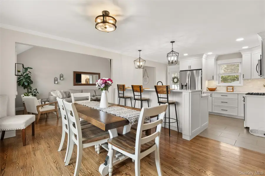 15 Adams Street E, East Islip, NY 11730 - #3