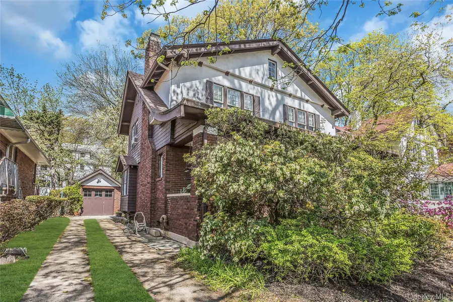 116 82nd Road, Kew Gardens, NY 11415 - #3