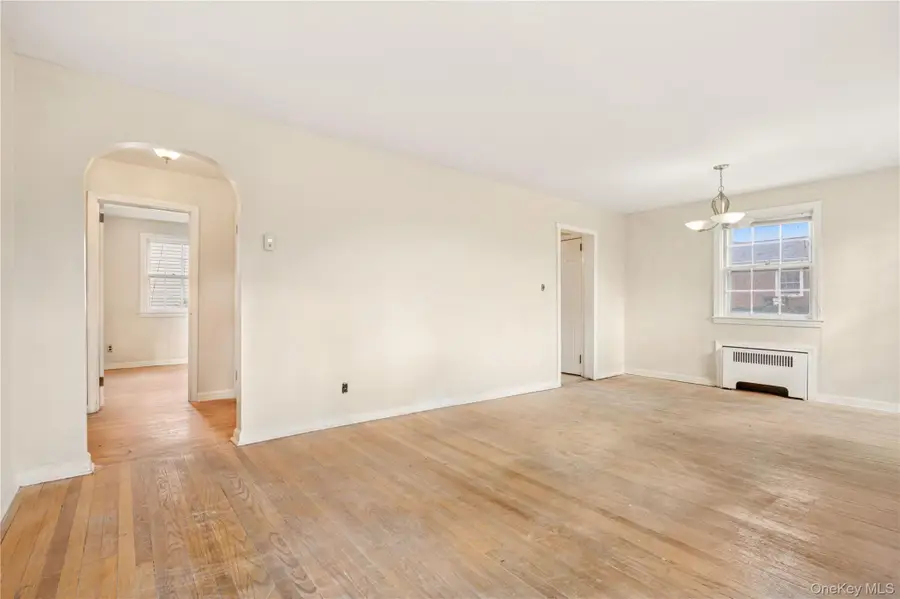 97 Wescott Boulevard, Staten Island, NY 10314 - #2