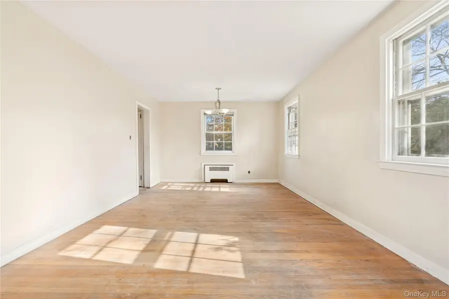 97 Wescott Boulevard, Staten Island, NY 10314 - #3