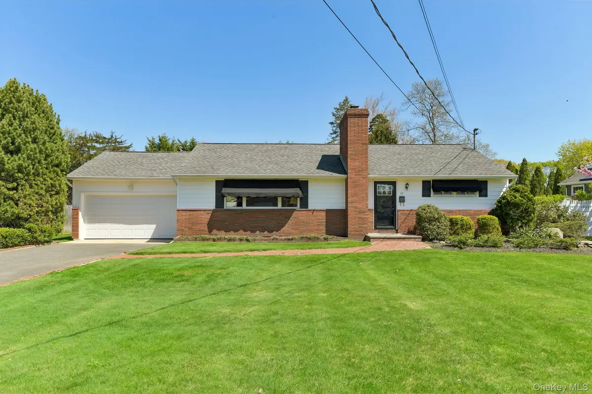 39 Shebar Drive, Islip, NY 11751 - #1