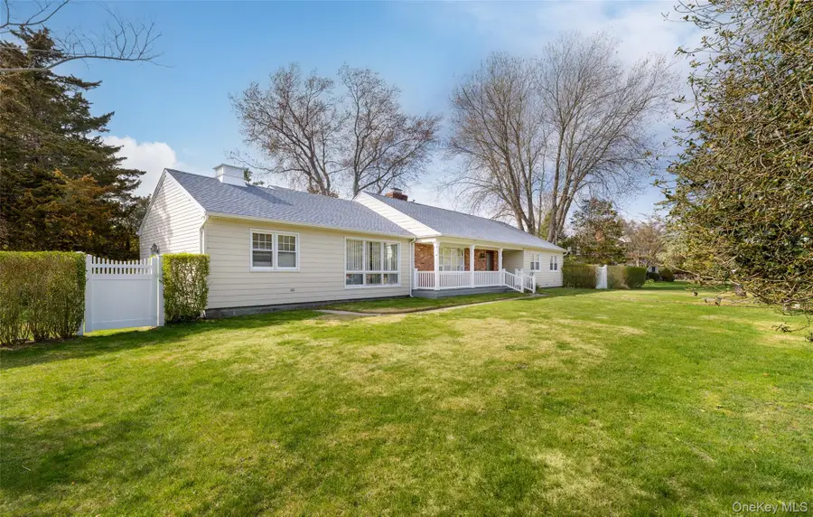 4 Hampton Harbor Lane, Hampton Bays, NY 11946 - #2