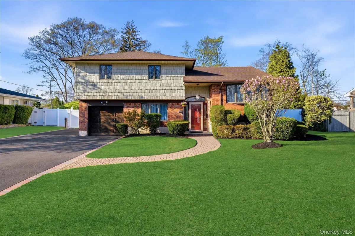 189 Marilynn Street, East Islip, NY 11730 - #1