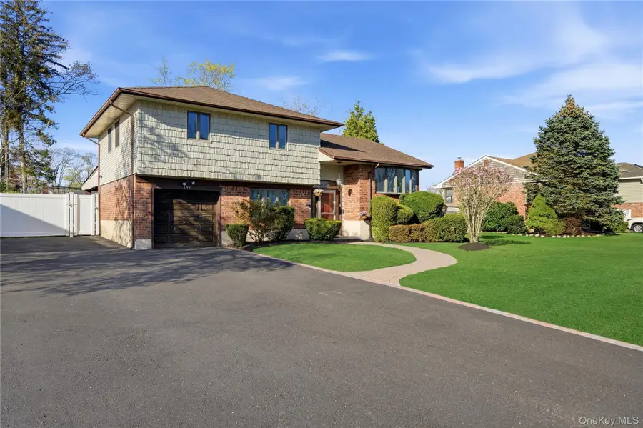 189 Marilynn Street, East Islip, NY 11730 - #2