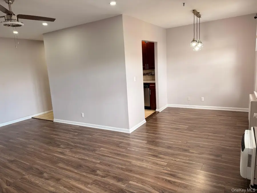 25 Trinity Place #3M, New Rochelle, NY 10805 - #2